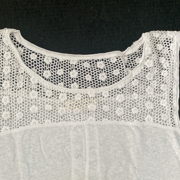 A&F cami top size S - Picture 2 of 6